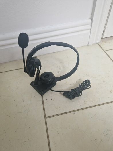 Wireless headset