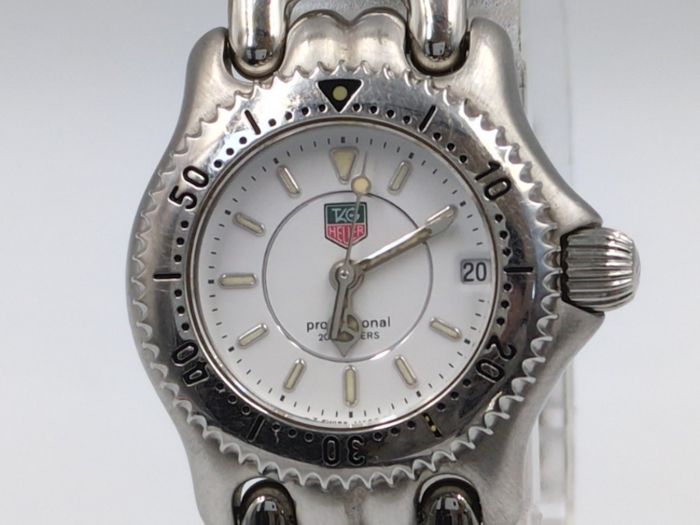 TAG Heuer Professional Ladies Watch (Full Set)