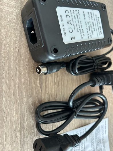 Smart Lithium Battery Charger