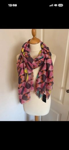 Fraas geometric scarf new with tags