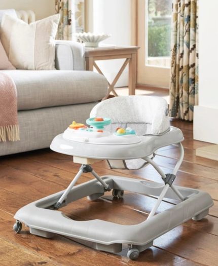 baby walker