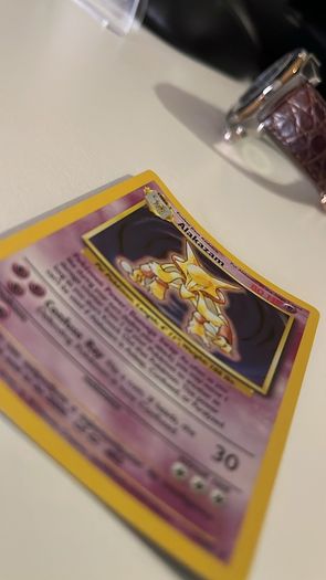Alkazam Base Set Pokemon Card
