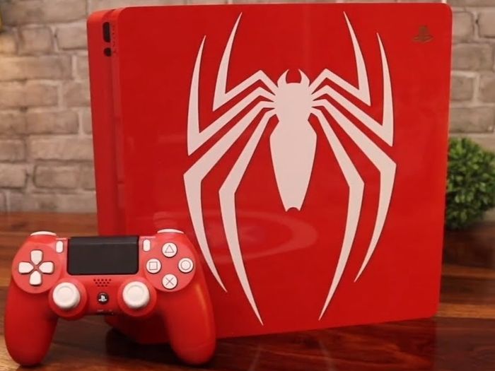 Playstation 4 Slim Spiderman Console Edition(PS4) Games included