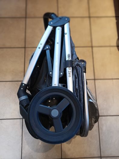 BabyStyle Oyster Zero stroller
