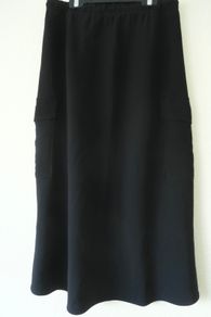Wilfred Muse Japanese crepe cargo midi black skirt M / 38 / 10