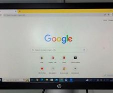 HP E202 monitor with stand