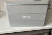 Bread bin