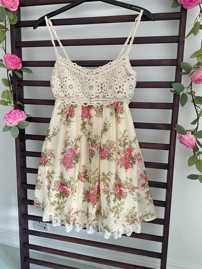 dress cream floral dress Christina v medium