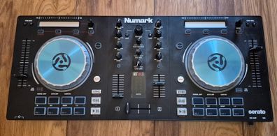 Numark Mixtrack Pro 3