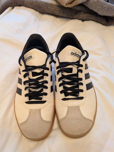 Adidas runners