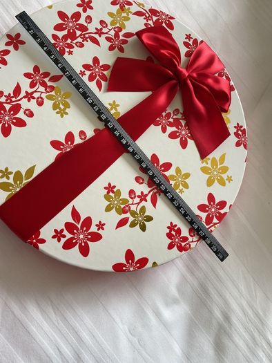 Pretty Box Diameter 28cm
