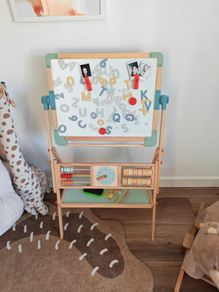 Kids Easel