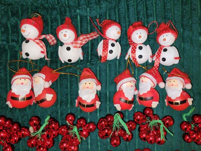 Christmas tree decorations