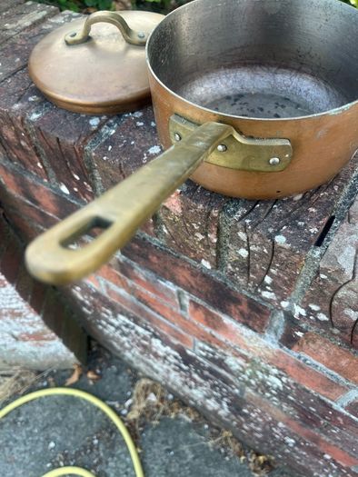 2 copper pots 7in and 8in