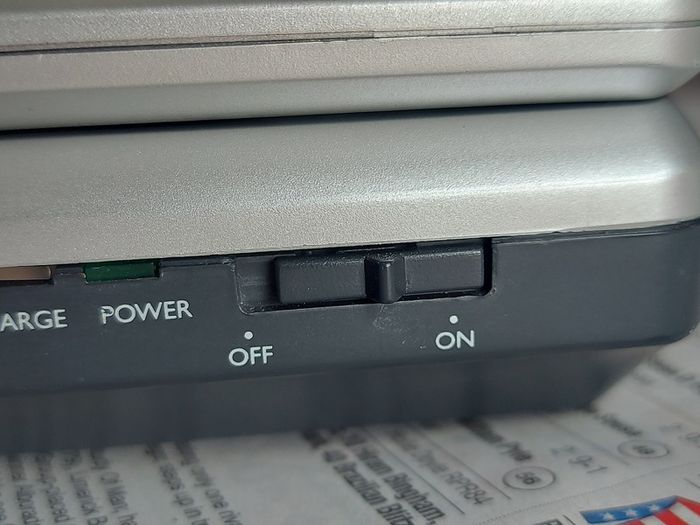 5 Portable DVD Players, all working, but no charges for them, all in very good condition
