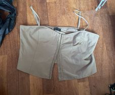 strappy cropped top size 16