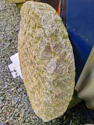 Mill stones
