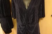 Women's Top Navy Plisse Size 16