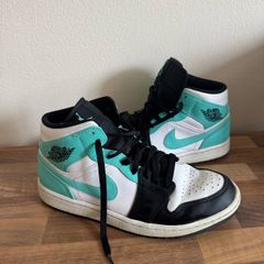 Air Jordan 1 Mid Tropical Twist