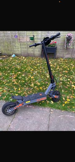 Electric scooter