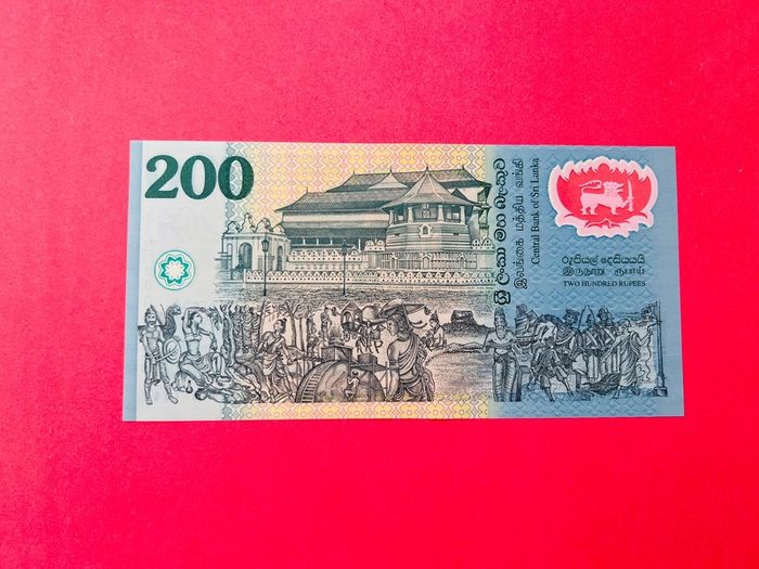 Sri Lanka  200  Rupees. 1998  . Pick  114b  POLYMER / PLASTIC . ( Uncirculated )