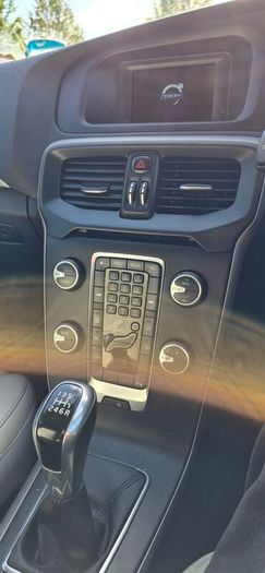 Volvo V40 2016