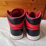 2022 nike jordan mid 1 alternate bled Size 9 eu 44 black/red leather in new condition Image 10