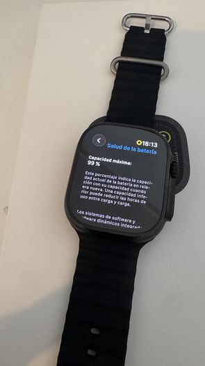 Apple Watch Ultra 2 (GPS + Cellular)