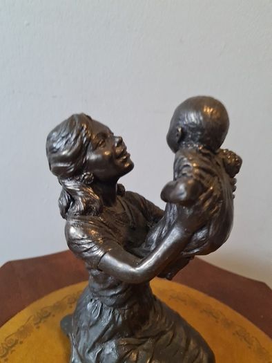vintage Austin sculpture