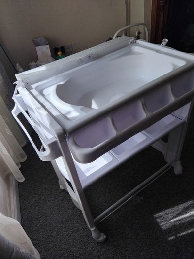 Babylo Bath and Baby Changing Table Koala Green
