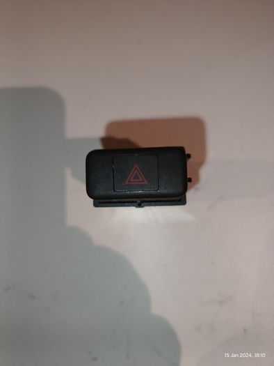 Toyota Carina E Hazard Light Switch Tr8903