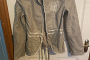 Vila Blazer size Small