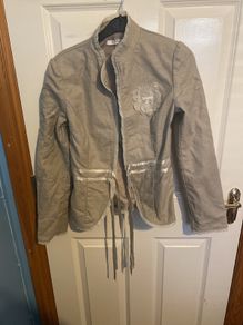 Vila Blazer size Small