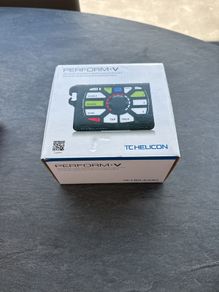 TC Helicon - Perform V