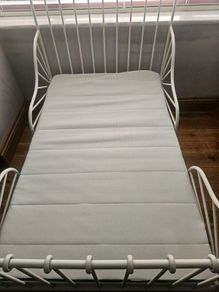 extendable bed from Ikea