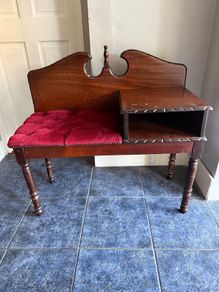 Telephone seat