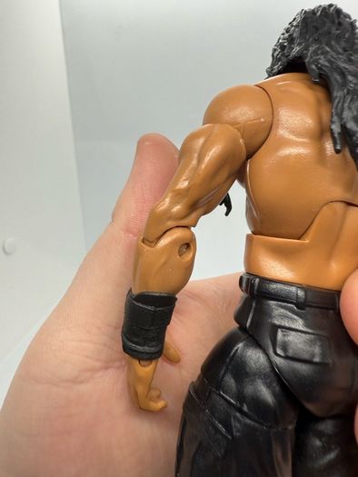 wwe elite series 35 Roman Reigns action figure