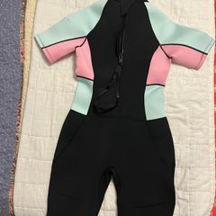 wetsuit
