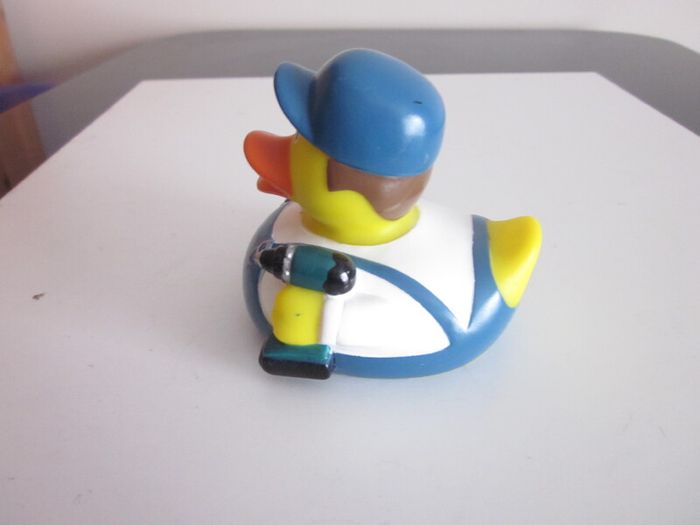 Schnapels Repairman Rubber Duck