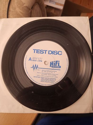 Test Disc. FOR TESTING AUDIO equipment lincluding speaker phase and level calibration. In good condition.