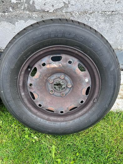 VW POLO ,3 steel rims with good tyres & 4 VW polo hub caps