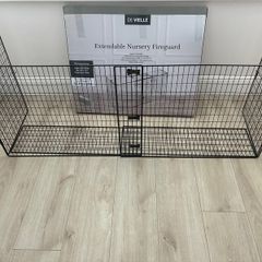 DeVielle Black Extendable Fireplace Nursery Guard