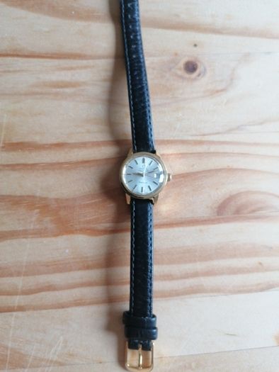 Vintage Women Omega Geneve Watch