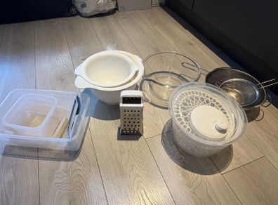 Moving Sale: Kitchen
