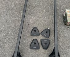 Exudus roof rack kit and bars
