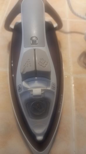 Tefal ultraglide steam iron
