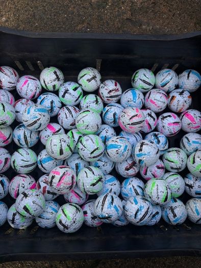 20 Taylormade (Ink) Golf Balls
