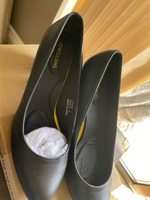 Shoes , black . Super soft sole