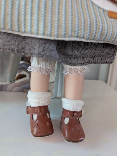 antique porcelain country girl