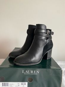 Ralph Lauren boots size 5